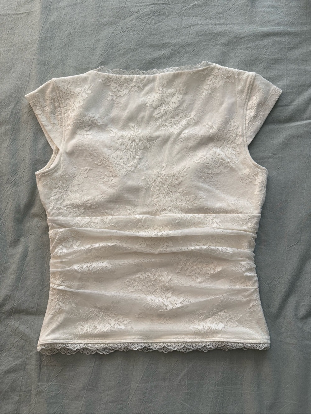 Abercrombie & Fitch Cream Lace-Trim Bralette Tank - Picture 2 of 4